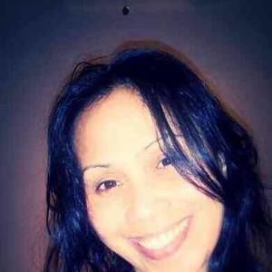 Meet your Posher, Rowena